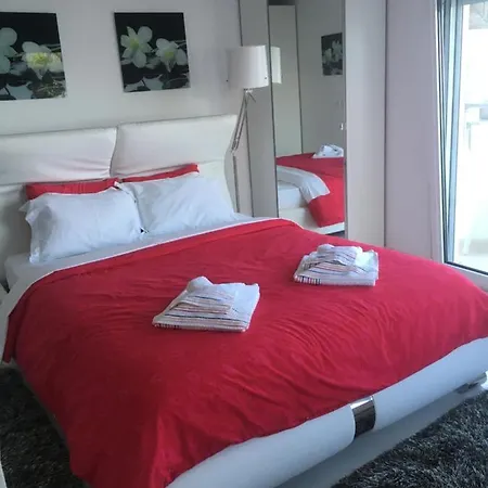 Evita Villa Mesongí