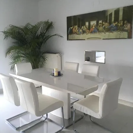 Evita וילה מסונגי